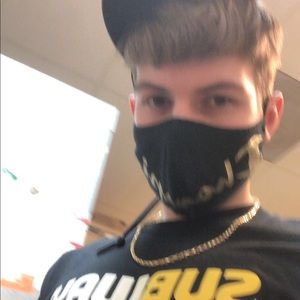 Meet your Posher, Liam